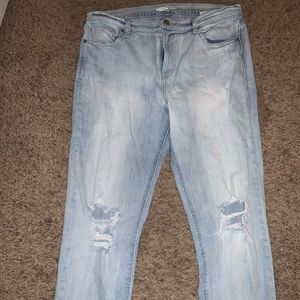 Old Navy Boyfriend Cropped Jeans
